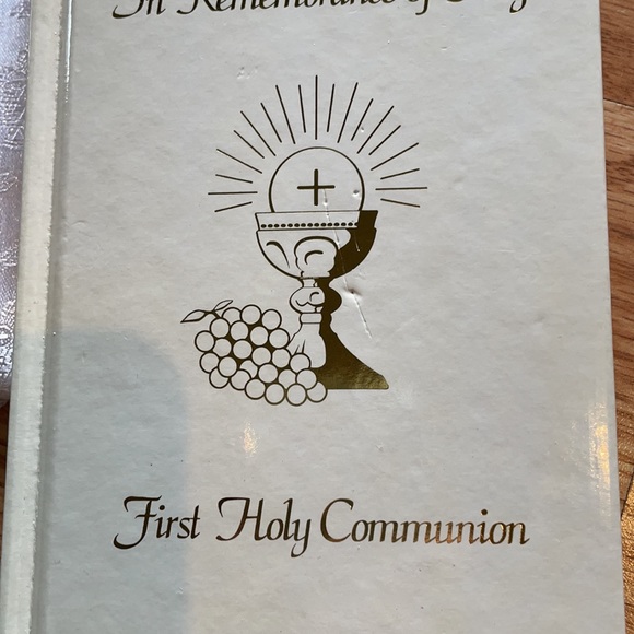First Communion Bible and Rosary set - Picture 5 of 9